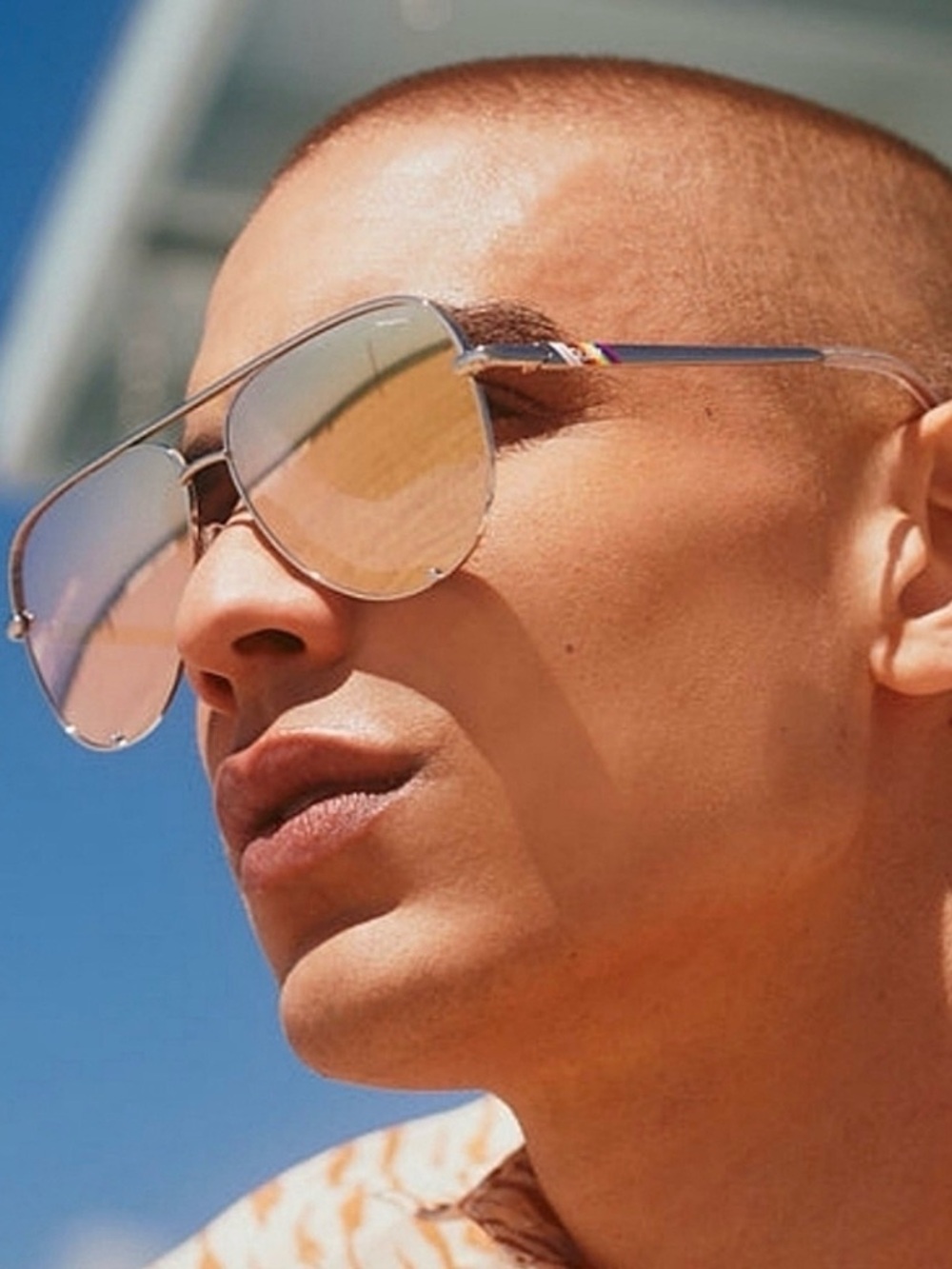 NWT! QUAY High Key Aviator Sunglasses Silver frame /Gold Lens PRIDE - Unisex